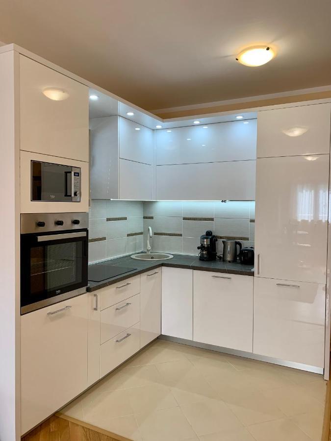 Lastochka.Mne Apartments Baošići Extérieur photo