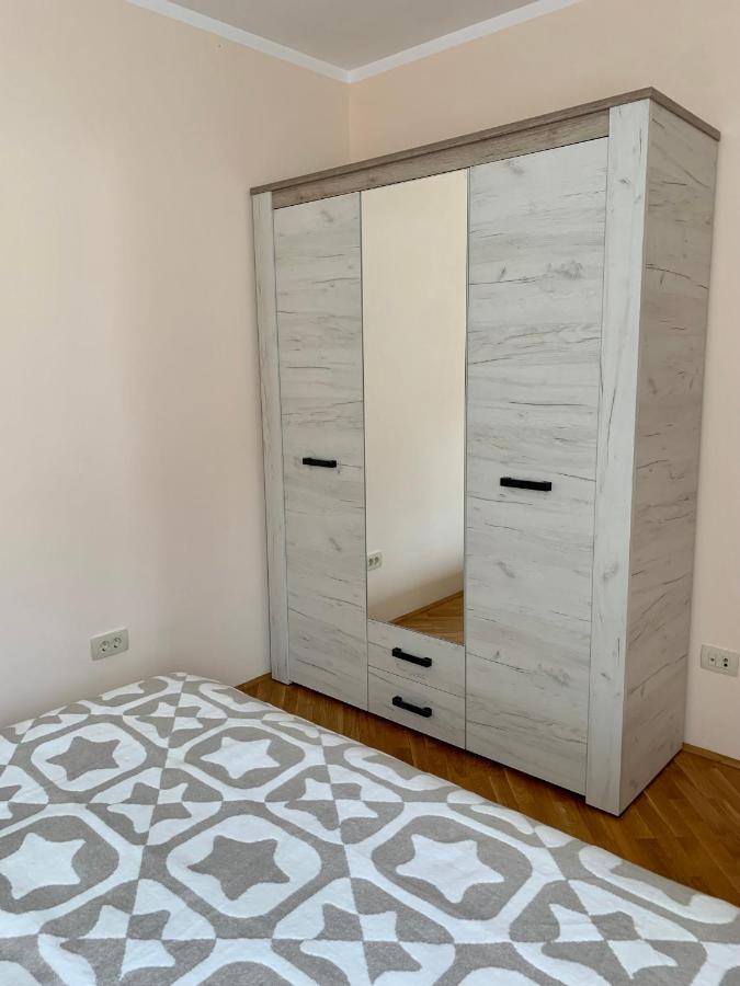 Lastochka.Mne Apartments Baošići Extérieur photo