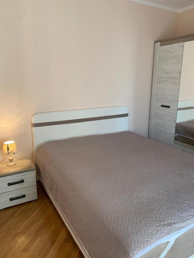 Lastochka.Mne Apartments Baošići Extérieur photo